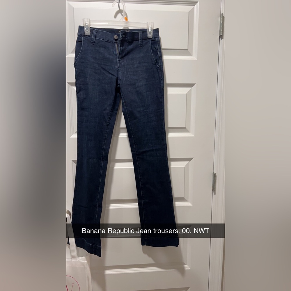 Banana Republic Trouser Jeans. New with tags. Size 00